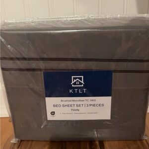 Gray Brushed Microfiber Twin Sheet Set